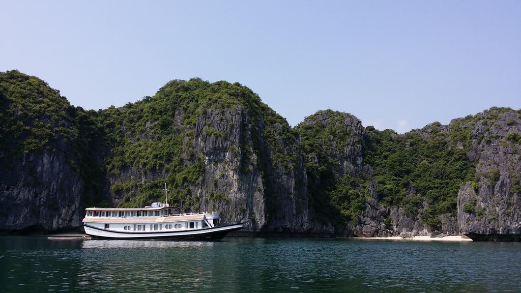 Hotel Love Planet Cruise Cat Ba Island Exterior foto